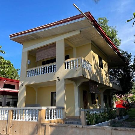 C - Side Inn Mambajao Ngoại thất bức ảnh